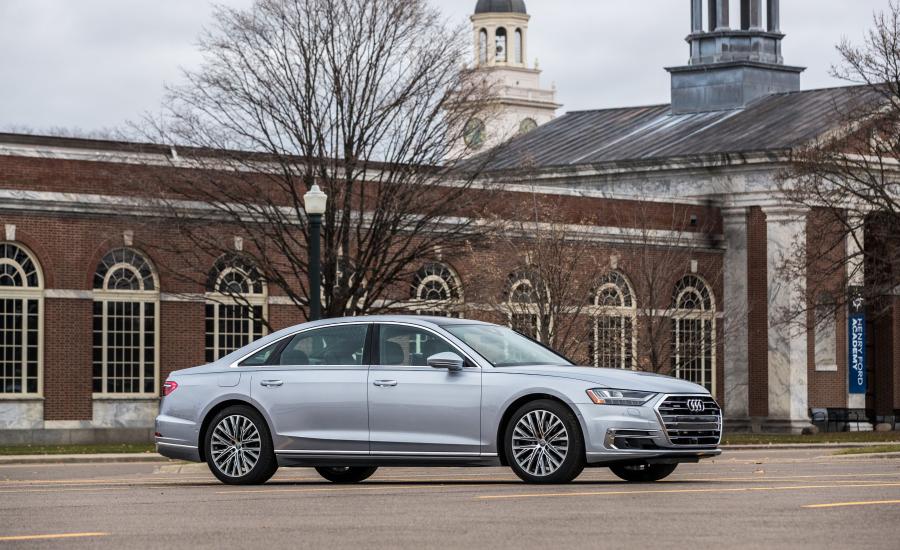  Audi A8 L 3.0 TFSI Quattro (D5) 2018 года  (NA) (фото 33 из 40)